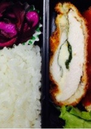 JKのお弁当 チーズ梅シソはさみカツ-レシピのメイン写真