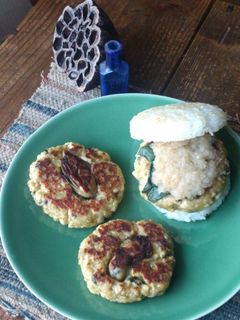 ヘルシー♪ウマイ!牡蠣の豆腐ハンバーグ-レシピのメイン写真
