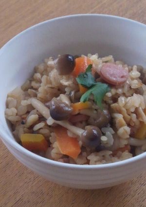 こくたっぷり☆きのこの炊き込みご飯-レシピのメイン写真