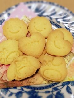 基本♡型抜きクッキー-レシピのメイン写真