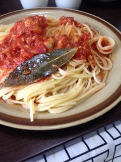 雨の日のトマト缶とツナ缶のパスタ-レシピのメイン写真