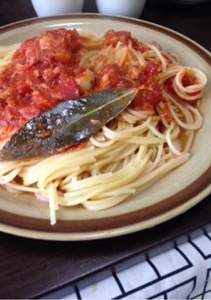 雨の日のトマト缶とツナ缶のパスタ-レシピのメイン写真