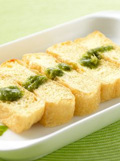 ジェノベーゼソースで食べる油揚げ-レシピのメイン写真
