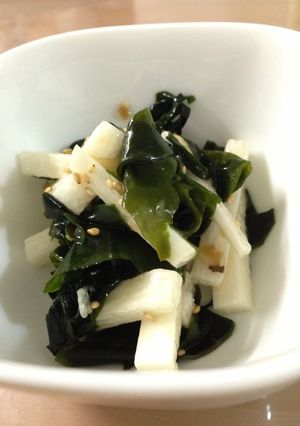 混ぜるだけ✨パパッと長芋とわかめの和え物-レシピのメイン写真