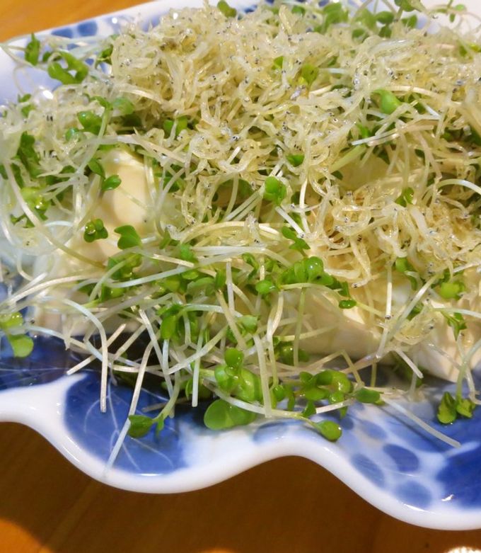 ポン酢でさっぱり♪スプラウトの豆腐サラダ-レシピのメイン写真