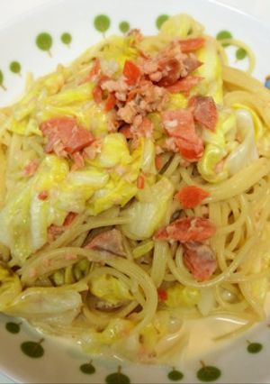 鮭フレークとキャベツのクリームパスタ-レシピのメイン写真