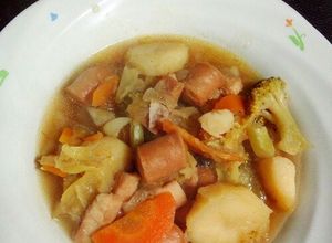 ｳｲﾝﾅｰとﾍﾞｰｺﾝのﾎﾟﾄﾌ-レシピのメイン写真