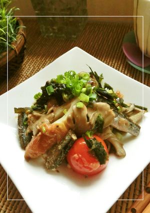越のルビー＊舞茸＊竹輪と鰯の福井梅炒め-レシピのメイン写真