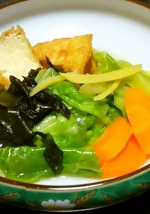 厚揚げとキャベツ・わかめの生姜煮♪-レシピのメイン写真