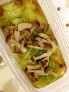 春キャベツとしめじの煮浸し-レシピのメイン写真