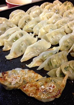 みんなでワイワイ♪餃子パーティー-レシピのメイン写真