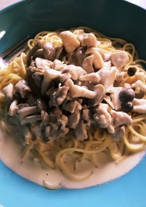 濃厚！鶏肉としめじのクリームパスタ-レシピのメイン写真