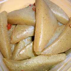 รูปของ お惣菜屋の味？！こんにゃくの炒め煮