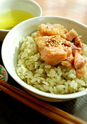 缶つま:しめにも!茶々っと簡単焼き鳥茶飯-レシピのメイン写真