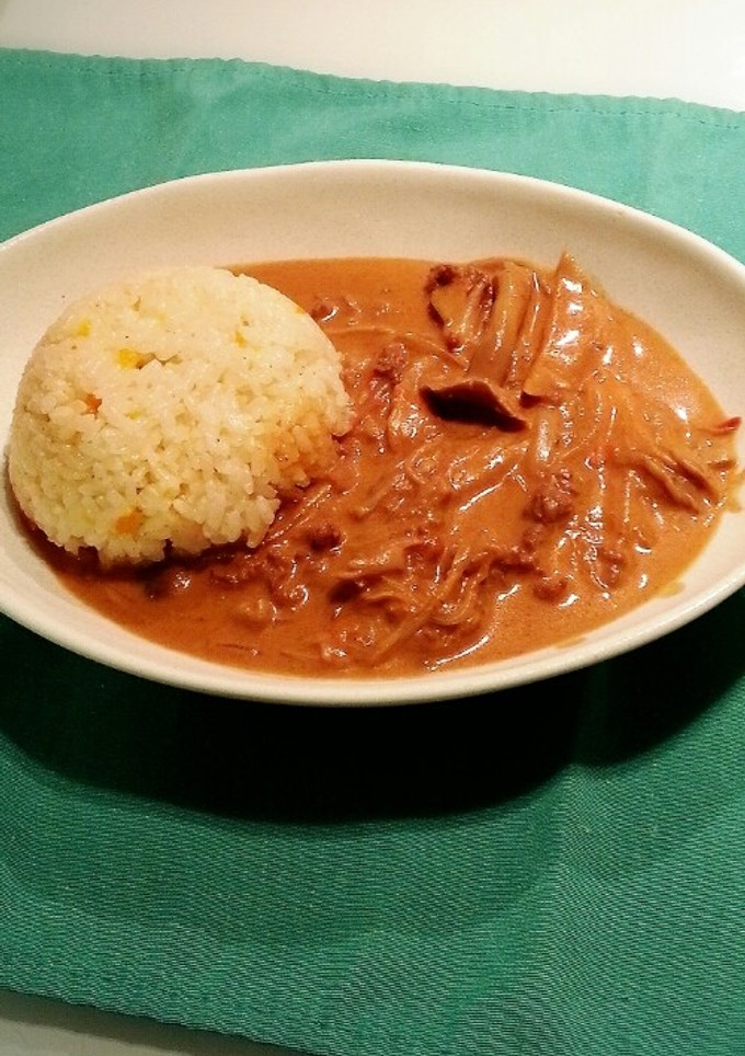 簡単!なのに本格的!ビーフストロガノフ☆-レシピのメイン写真