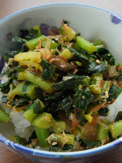 佐波賀だいこんの葉・茎の佃煮をのせて-レシピのメイン写真