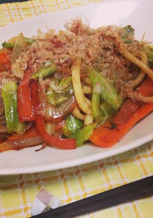 春キャベツのバター醤油焼うどん-レシピのメイン写真