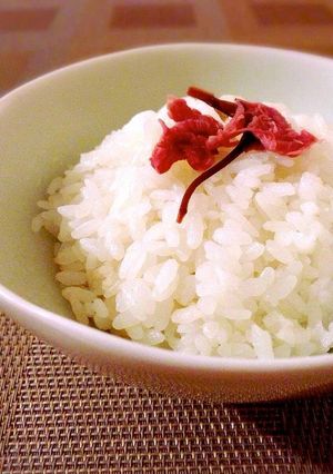 お花見に♪春の香りがする桜ごはん-レシピのメイン写真