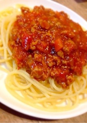 普通のミートソーススパだZE!!-レシピのメイン写真