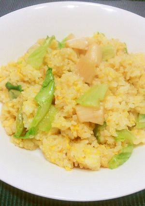 生ホタテ（老酒醤油漬け）とレタスの炒飯-レシピのメイン写真