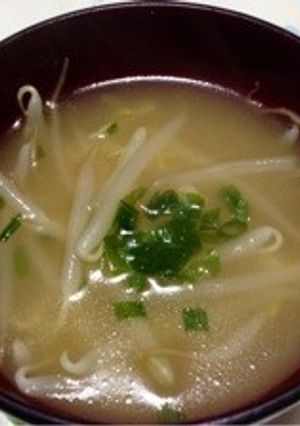 もやしだけなのに何か美味しい味噌汁-レシピのメイン写真