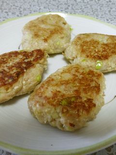 えのきたっぷり♪ふわふわ餃子風つくね-レシピのメイン写真