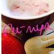 トロリと美味しい♪ココナッツいちごミルク