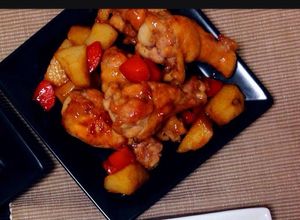 手羽元肉とジャガイモの甘辛煮♡-レシピのメイン写真
