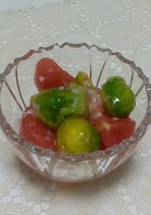 芽キャベツとトマトの塩麹サラダ-レシピのメイン写真