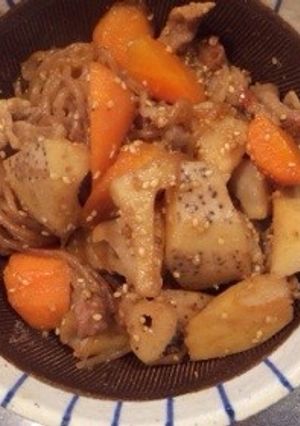 レンコンが主役の豚肉きんぴら-レシピのメイン写真