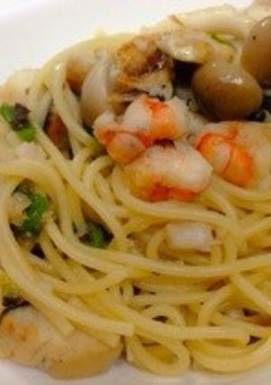 スープ仕立ての海鮮ペペロンチーノ-レシピのメイン写真