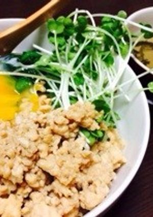 鶏そぼろ丼-レシピのメイン写真