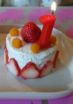 サンドイッチ用パンで♪1歳お誕生ケーキ-レシピのメイン写真