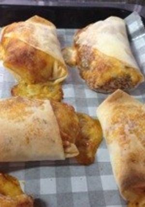 チーズ溢れる揚げないピザ風春巻き☆-レシピのメイン写真