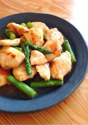 アスパラと鶏肉のバターポン酢焼き-レシピのメイン写真