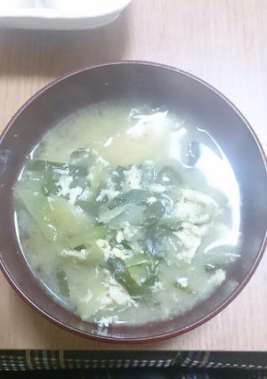 キャベツとにらのお味噌汁-レシピのメイン写真