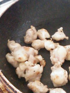 夜食・おつまみに♪簡単鶏膝軟骨炒め☆-レシピのメイン写真