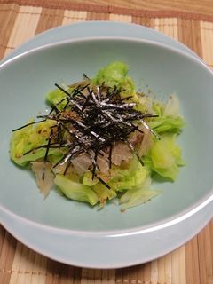 金ごますりごまで、春キャベツの和風サラダ-レシピのメイン写真