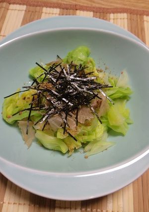 金ごますりごまで、春キャベツの和風サラダ-レシピのメイン写真