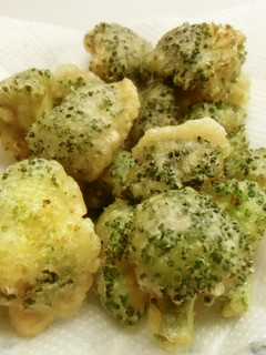 ブロッコリーの天ぷら☆コンソメ味-レシピのメイン写真