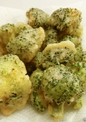 ブロッコリーの天ぷら☆コンソメ味-レシピのメイン写真
