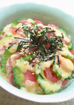マグロとゴーヤの辛子酢味噌がけ丼-レシピのメイン写真