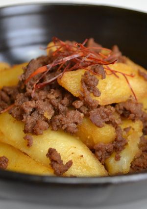 冷凍のフライドポテトで肉じゃが～♪-レシピのメイン写真