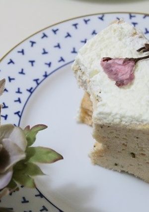 桜の香りのシフォンケーキ-レシピのメイン写真