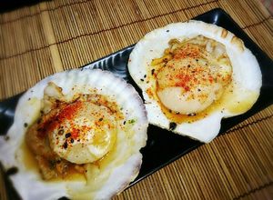 フライパンで簡単♪殻付きホタテバター-レシピのメイン写真