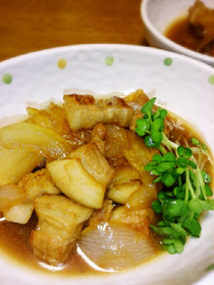 豚バラ肉と玉ねぎのこってり煮-レシピのメイン写真