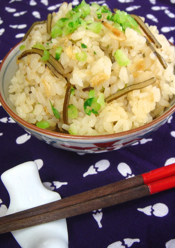 塩昆布と干しえびの炊き込みご飯-レシピのメイン写真