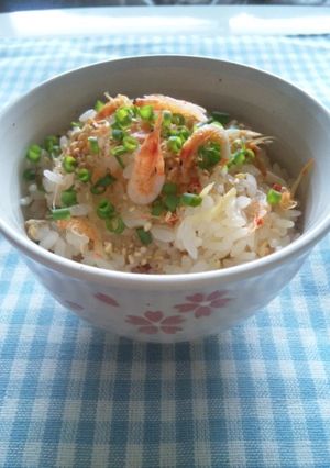 母の【桜海老の炊き込みご飯♪】-レシピのメイン写真