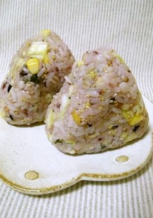 春キャベツとコーンのサッパリ！おにぎり-レシピのメイン写真