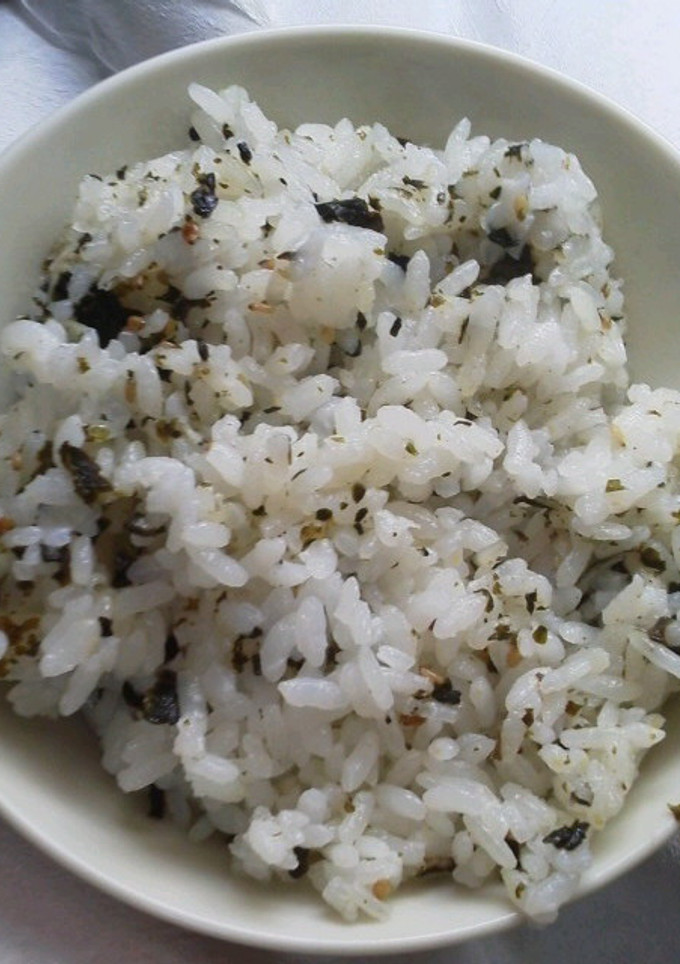 ｢まごわやさしい｣のワカメご飯-レシピのメイン写真